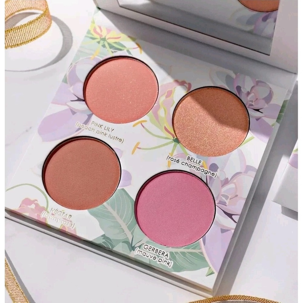 SERAPHINE BOTANICALS Lily + Blossom - Lily Infused Blush Palette in Soft Bouquet